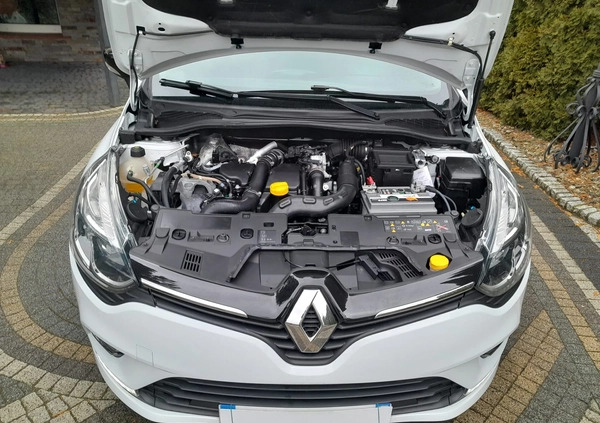 Renault Clio cena 34700 przebieg: 49493, rok produkcji 2017 z Łosice małe 154